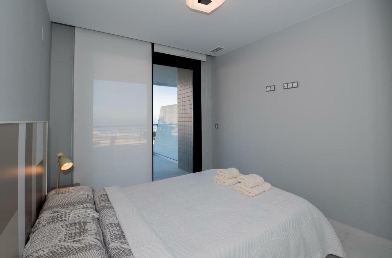 Apartamento Infinity View Spain Holiday آريناليس ديل سول المظهر الخارجي الصورة